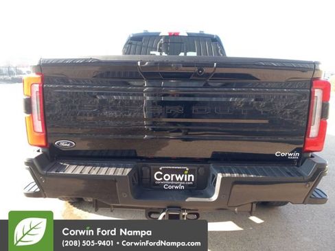 New 2026 Ford F450 Platinum w/ FX4 Off-Road Package image 4