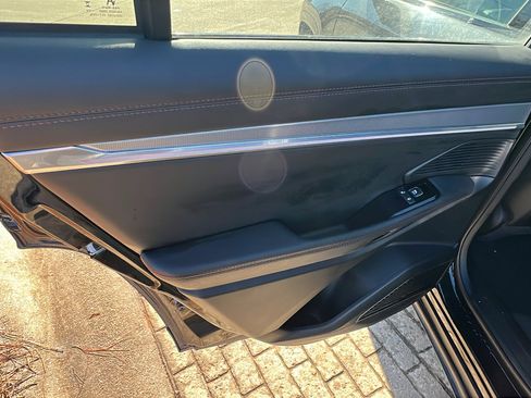 Used 2024 Jeep Wagoneer Launch Edition image 24