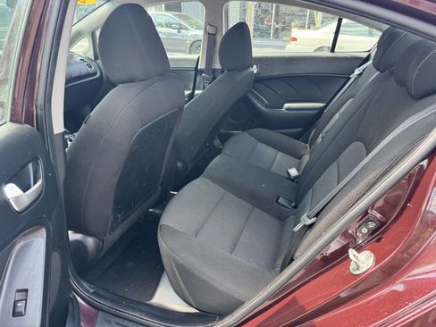 Used 2018 Kia Forte LX FWD image 9