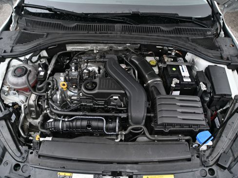 Used 2023 Volkswagen Jetta S image 22