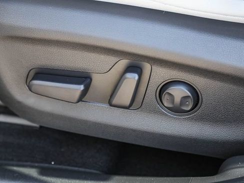 Certified 2023 Hyundai Kona Limited FWD image 25
