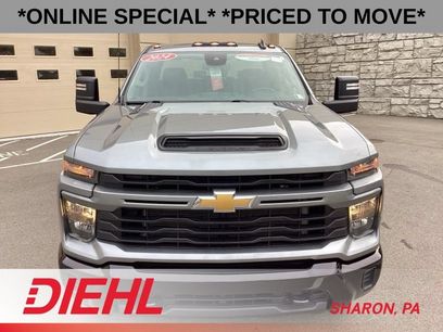 Used 2024 Chevrolet Silverado 2500 Custom w/ Custom Value Package