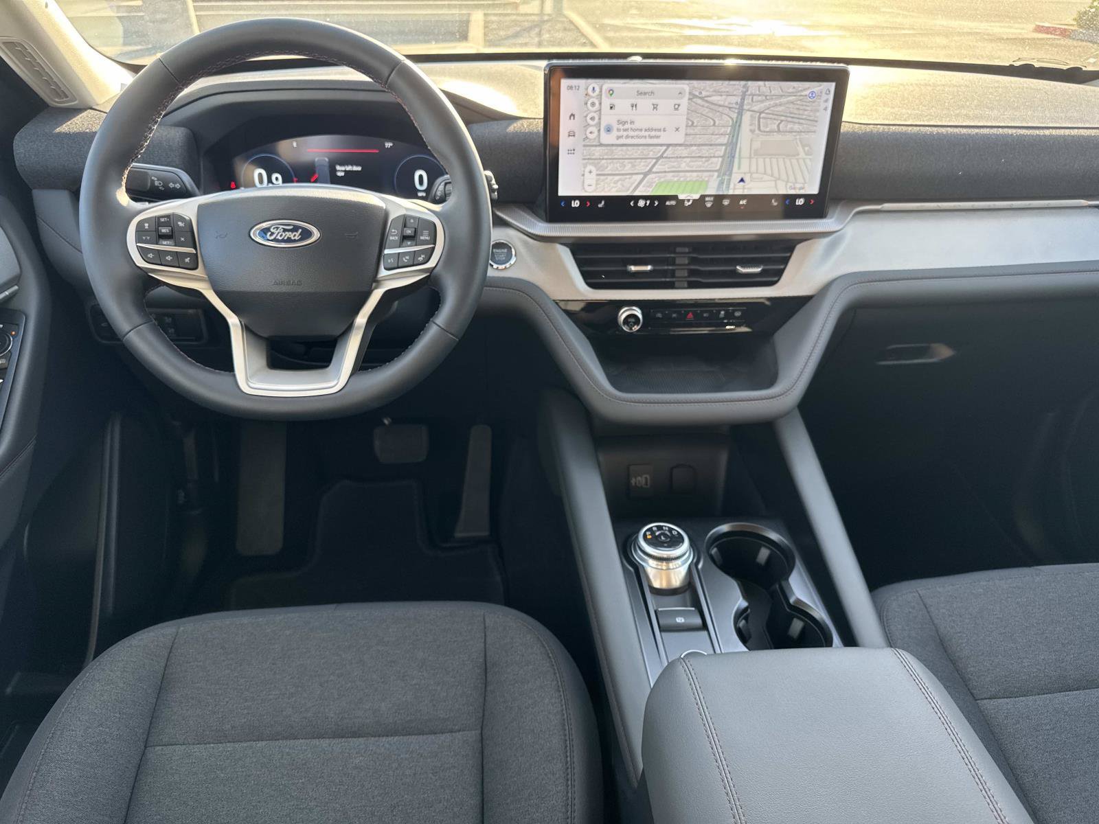 New 2026 Ford Explorer Active RWD image 8