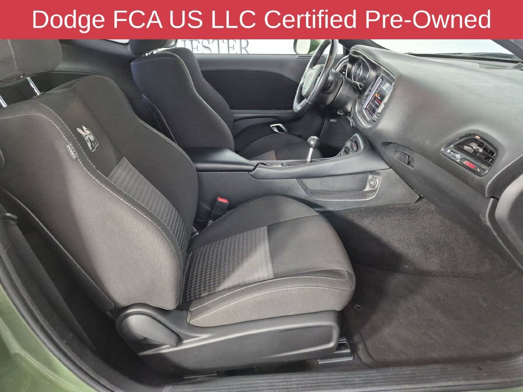 Used 2022 Dodge Challenger R/T Scat Pack RWD image 32