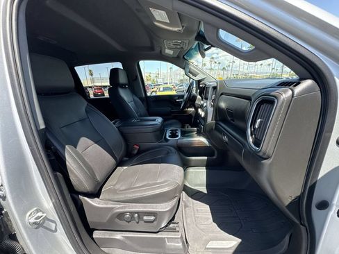 Used 2022 GMC Sierra 2500 SLT w/ SLT Premium Package AWD/4WD image 30