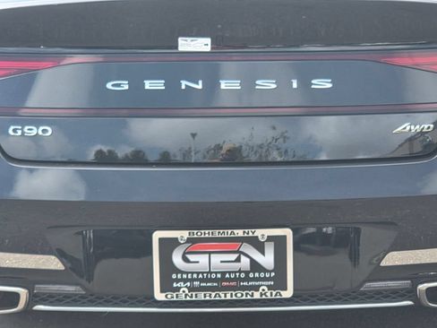 Used 2025 Genesis G90 3.5T AWD/4WD image 35