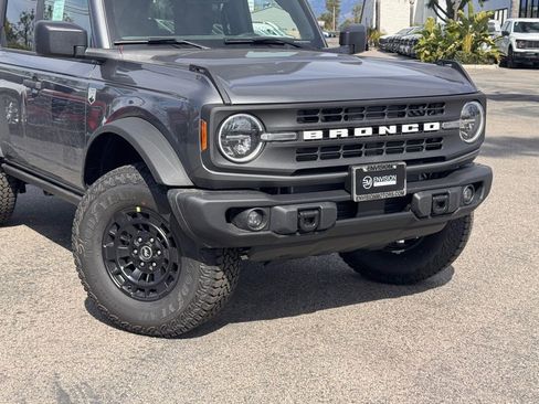 New 2026 Ford Bronco Big Bend w/ Black Diamond Package image 3