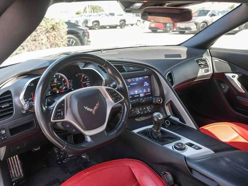 Used 2017 Chevrolet Corvette Stingray Coupe w/ Carbon Flash Badge Package RWD image 18