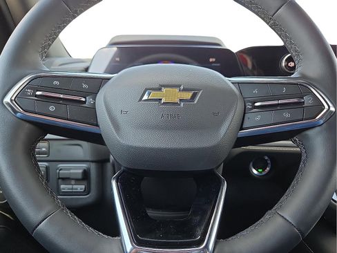 New 2025 Chevrolet Suburban Premier image 24