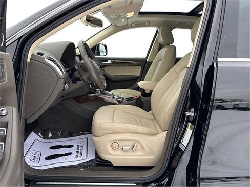 Used 2017 Audi Q5 2.0T Premium Plus w/ Technology Package image 10