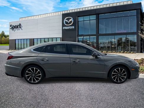 Used 2020 Hyundai Sonata SEL Plus w/ Cargo Package FWD image 2