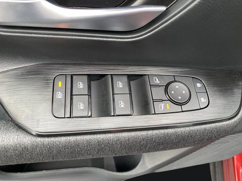 New 2026 Nissan Kicks SV w/ Cold Weather Package image 25