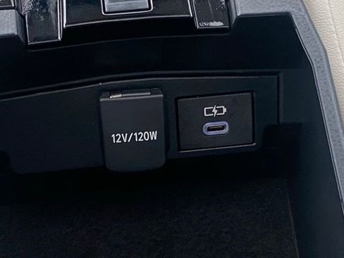 Certified 2023 Toyota Corolla Cross XLE w/ Convenience Package AWD/4WD image 27