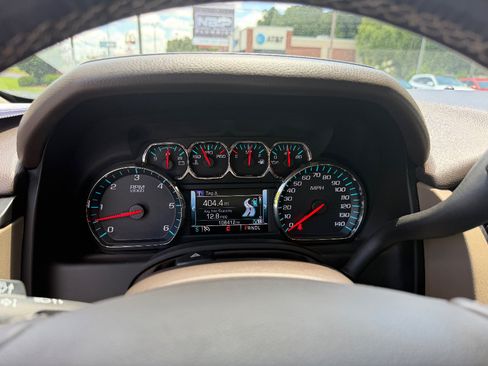 Used 2018 GMC Yukon SLT w/ Open Road Package RWD image 29