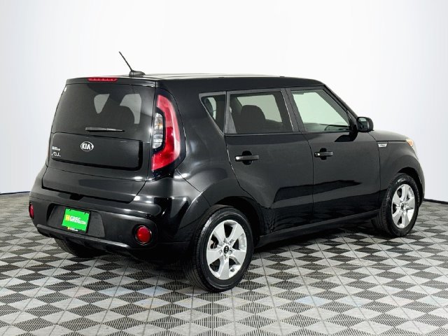 Used 2018 Kia Soul FWD image 8