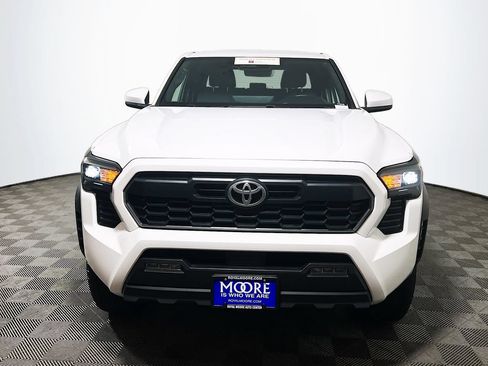 Used 2024 Toyota Tacoma TRD Off-Road AWD/4WD image 2