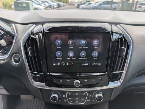 Used 2023 Chevrolet Traverse LT w/ Rear Camera Mirror Package AWD/4WD image 21