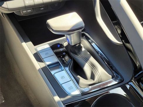 New 2025 Hyundai Elantra Blue image 10