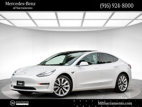 Used 2020 Tesla Model 3 Standard image 1