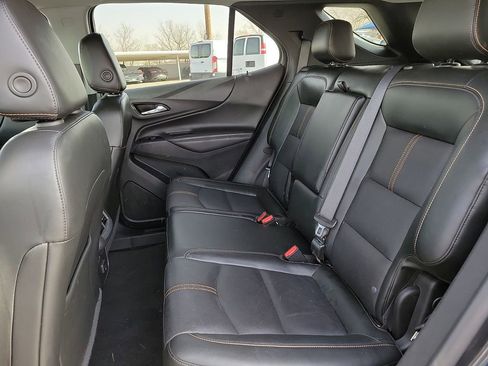 Used 2022 Chevrolet Equinox Premier image 8