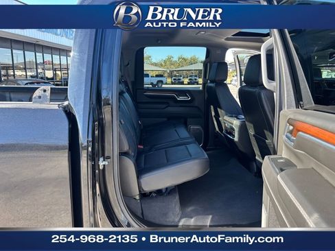 Certified 2024 GMC Sierra 3500 Denali w/ Denali Reserve Package image 18