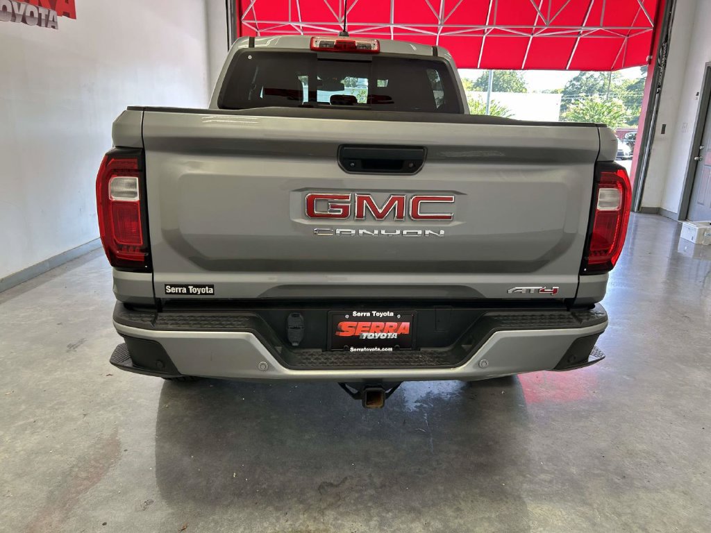 Used 2023 GMC Canyon AT4 w/ AT4 Premium Package AWD/4WD image 4