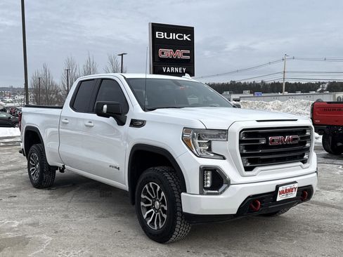 Used 2020 GMC Sierra 1500 AT4 image 3