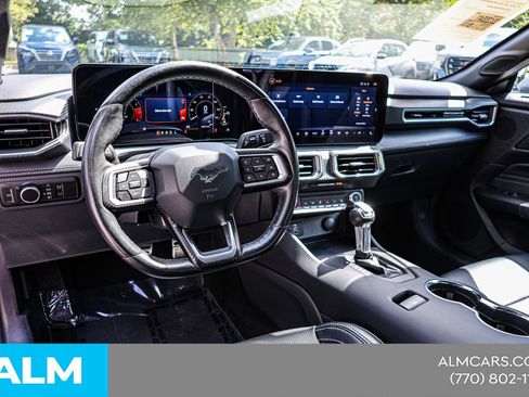 Used 2025 Ford Mustang Premium RWD image 21
