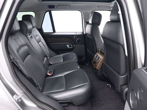 Used 2019 Land Rover Range Rover AWD/4WD image 17