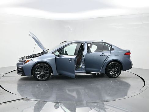 Used 2024 Toyota Corolla SE w/ SE Convenience Package FWD image 28