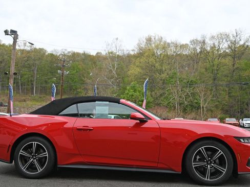 Used 2024 Ford Mustang Premium RWD image 6