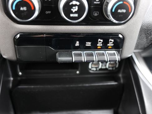 Used 2022 RAM 1500 Big Horn image 28