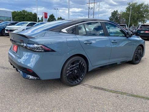 New 2027 Nissan Sentra SR w/ SR Premium Package FWD image 5