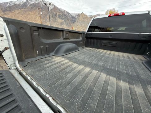 Used 2017 GMC Sierra 2500 SLE image 11