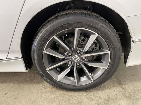 Used 2022 Honda Accord EX-L image 7