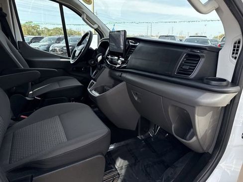 Used 2025 Ford Transit 350 XLT image 19