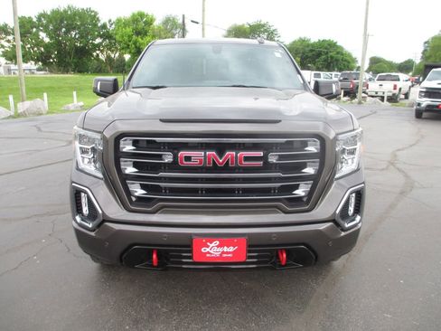 Used 2020 GMC Sierra 1500 AT4 w/ AT4 Premium Package AWD/4WD image 14