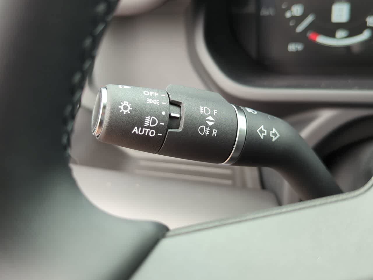 New 2026 Land Rover Defender 110 S AWD/4WD image 28