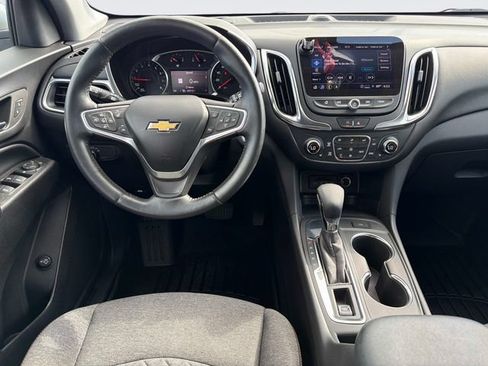 Used 2022 Chevrolet Equinox LT FWD image 17