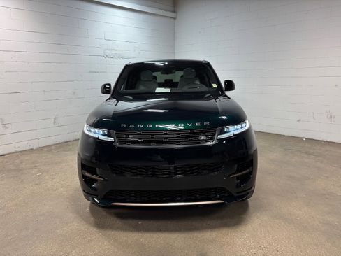 New 2026 Land Rover Range Rover Sport Dynamic SE AWD/4WD image 3
