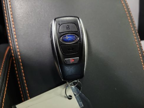 Used 2021 Subaru Crosstrek 2.5i Limited AWD/4WD image 16