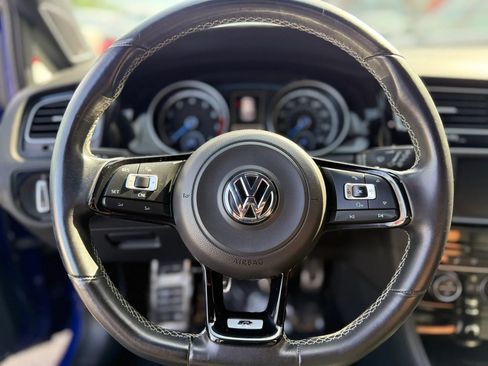 Used 2016 Volkswagen Golf 4-Door AWD/4WD image 13