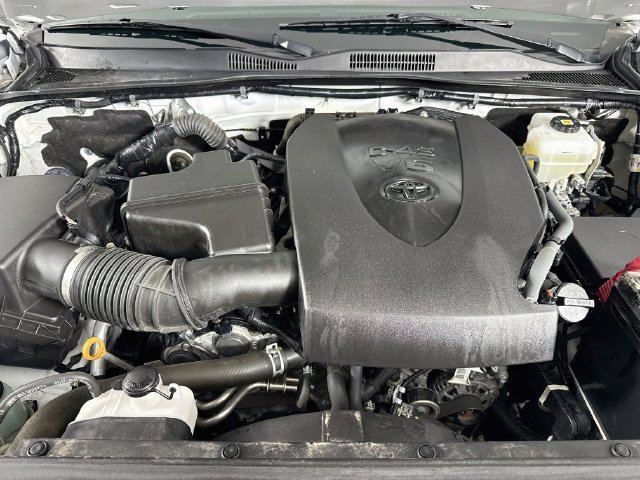 Used 2021 Toyota Tacoma TRD Pro AWD/4WD image 33