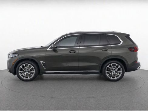 Used 2026 BMW X5 xDrive40i AWD/4WD image 34