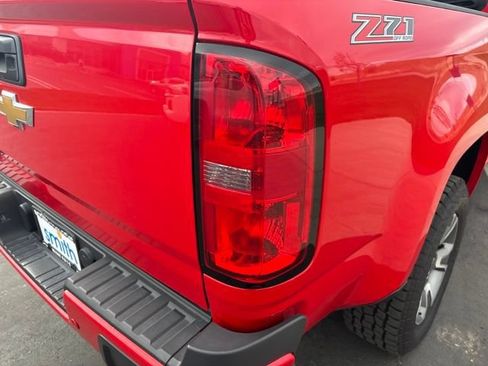 Used 2020 Chevrolet Colorado Z71 image 29