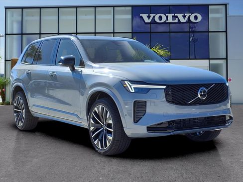 New 2026 Volvo XC90 B6 Ultra image 1
