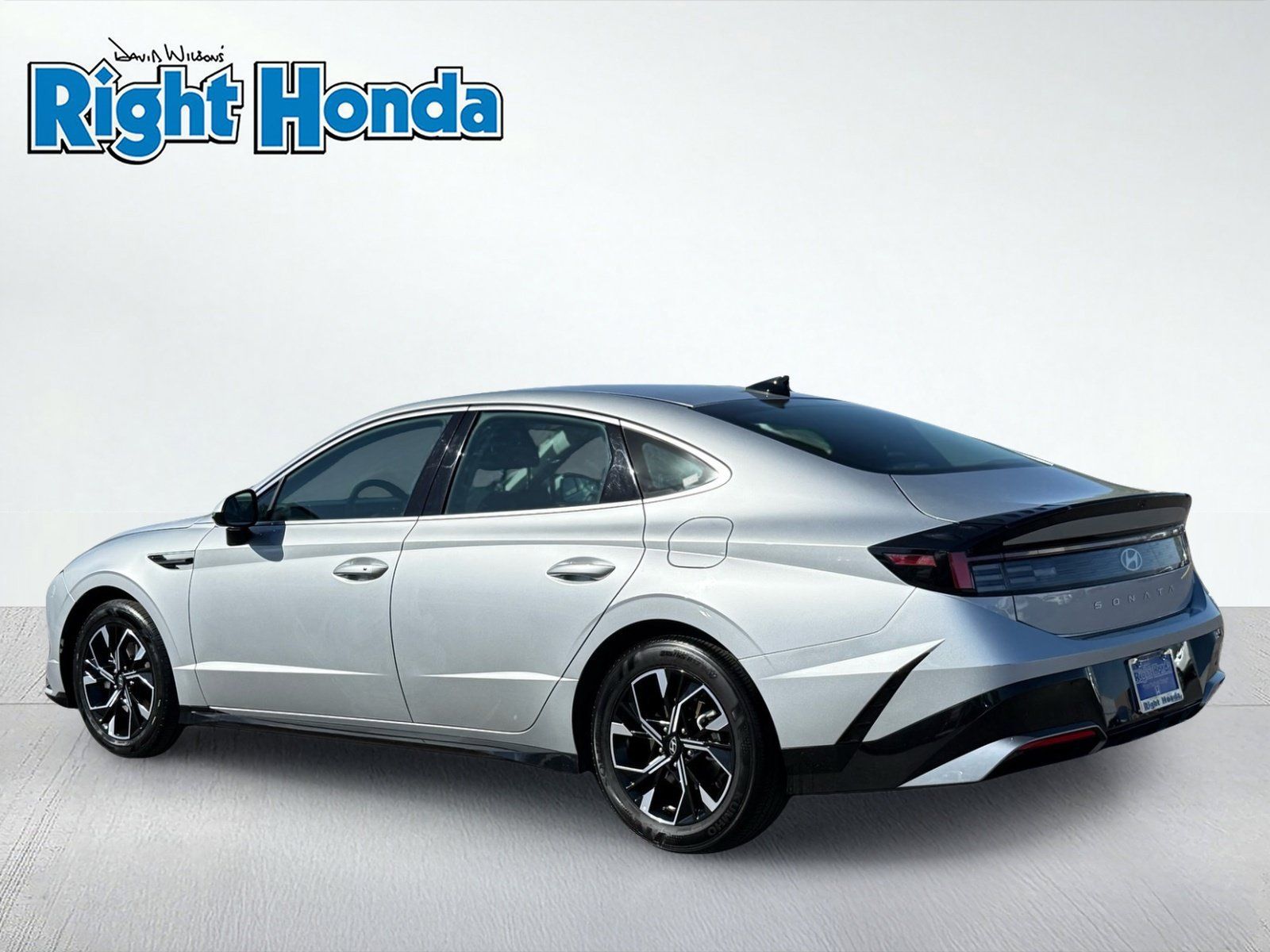 Used 2025 Hyundai Sonata SEL FWD image 4