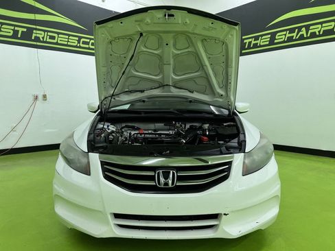 Used 2012 Honda Accord LX image 4