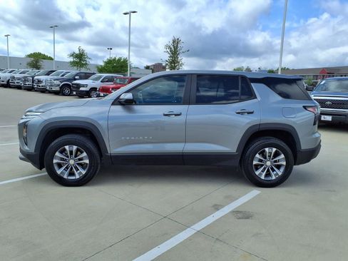 Used 2025 Chevrolet Equinox LT image 9