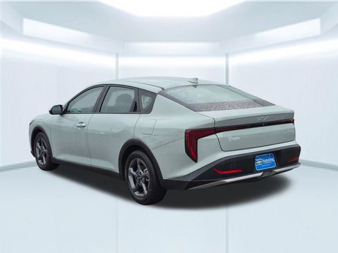 Used 2025 Kia K4 FWD image 4